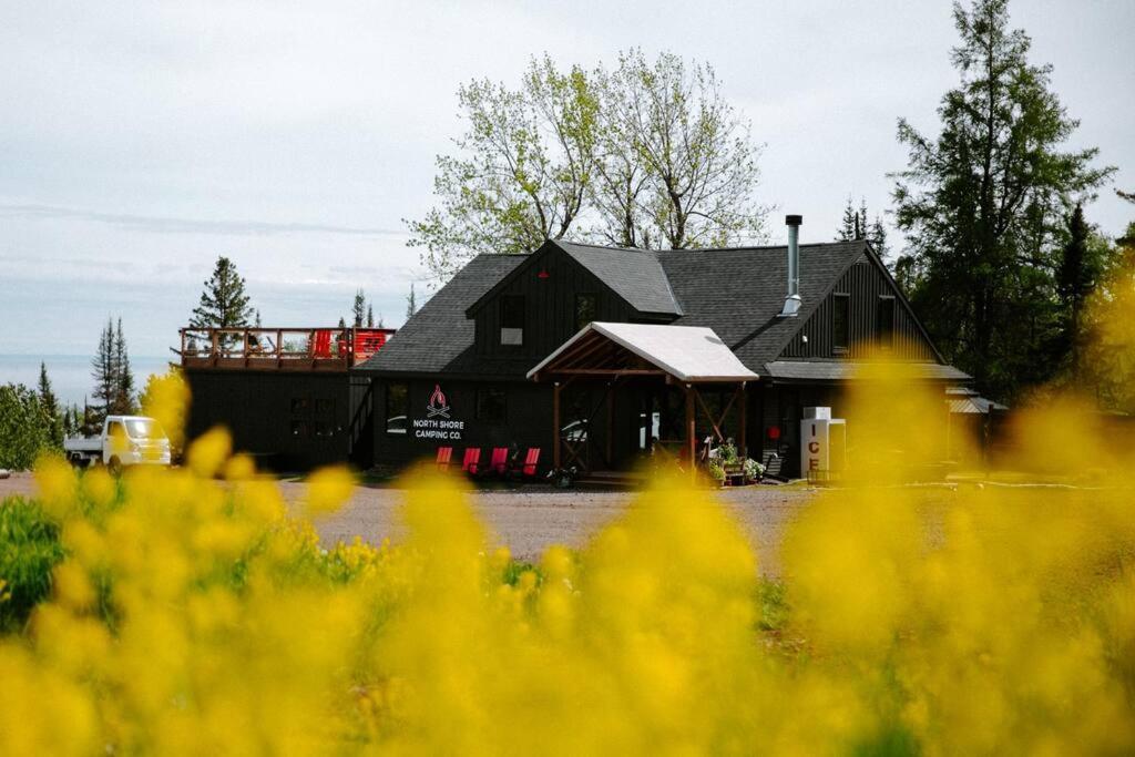 North Shore Camping Company Beaver Bay Bagian luar foto